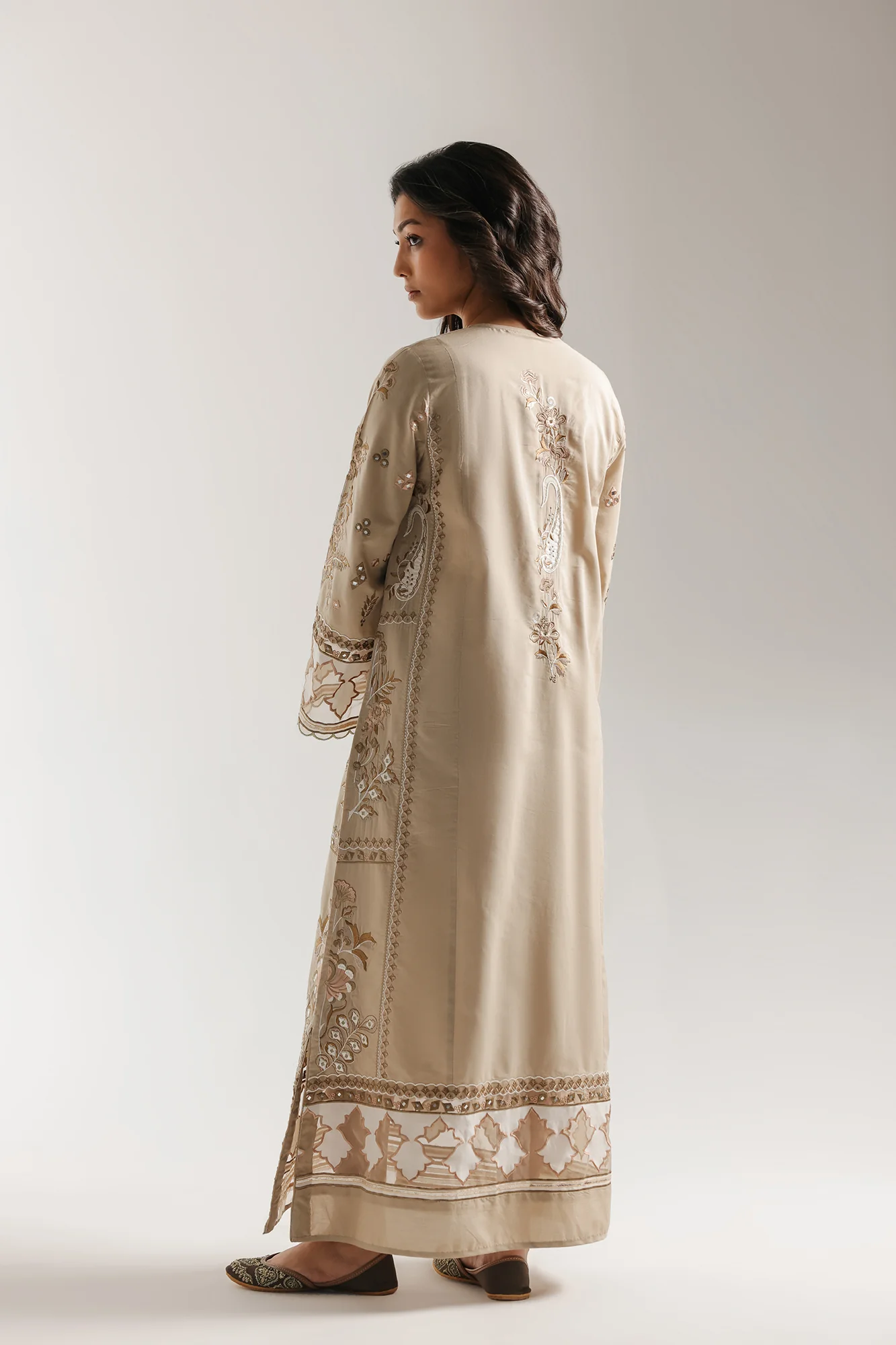 EMBROIDERED KAFTAN (E4138/103/808) - Image 3