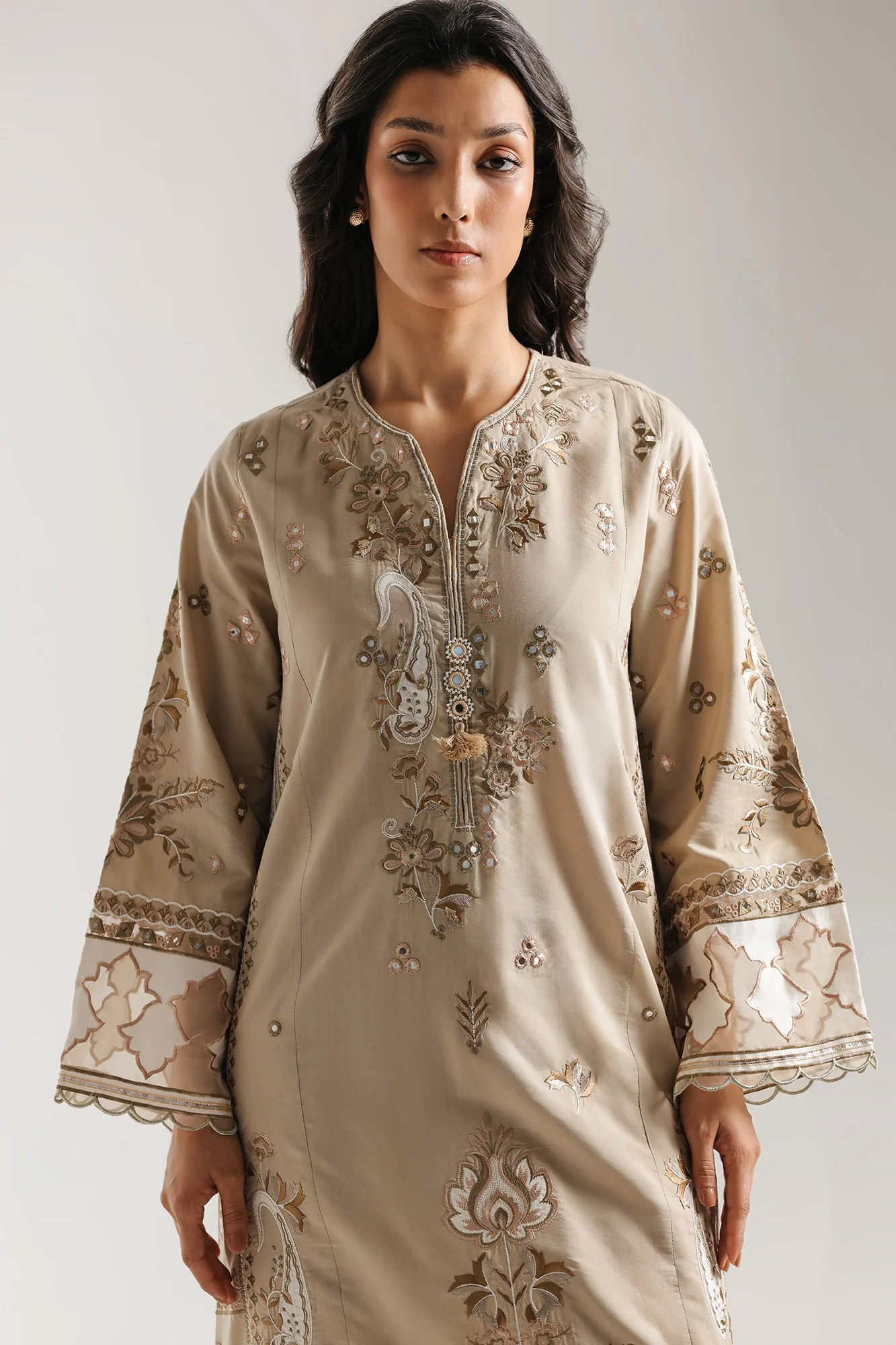 EMBROIDERED KAFTAN (E4138/103/808) - Image 4