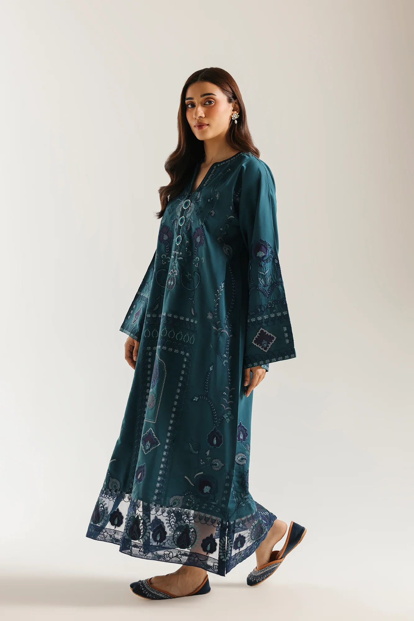 EMBROIDERED KAFTAN (E4394/103/711) - Image 3