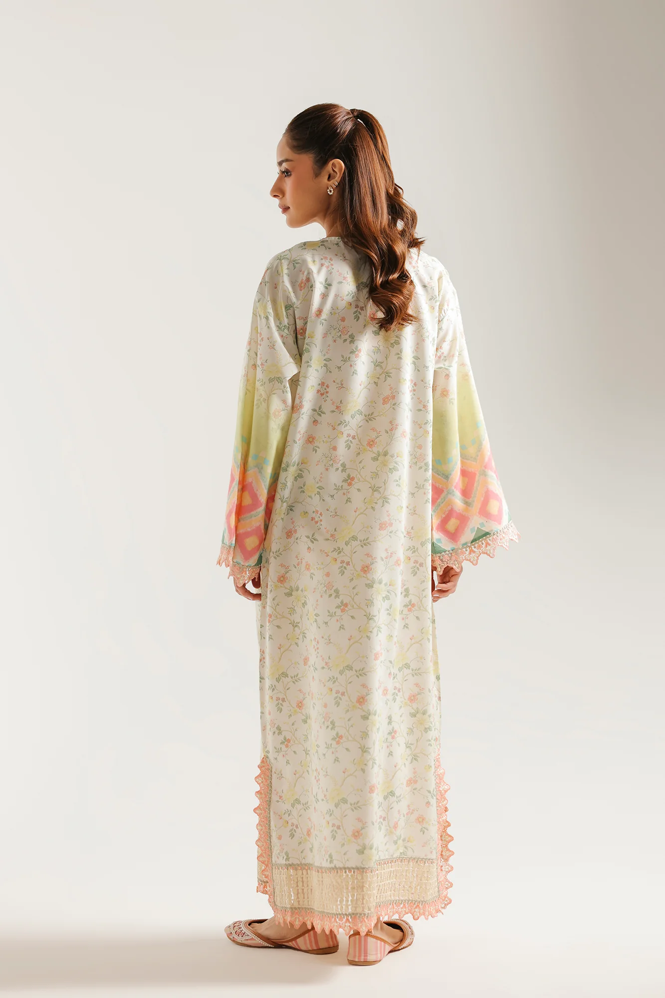 EMBROIDERED KAFTAN (E4407/103/005) - Image 3