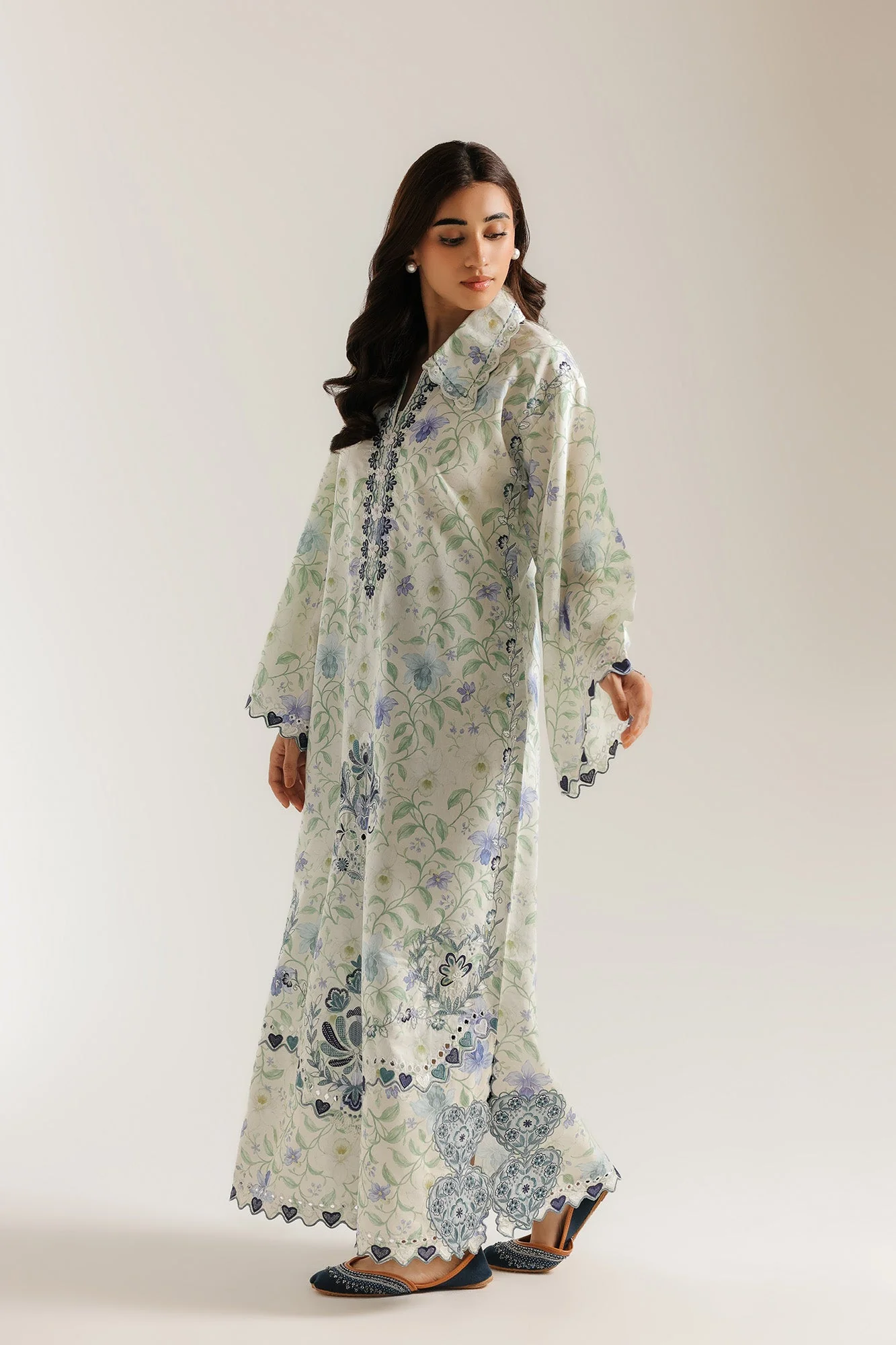 EMBROIDERED KAFTAN (E4472/103/115) - Image 3