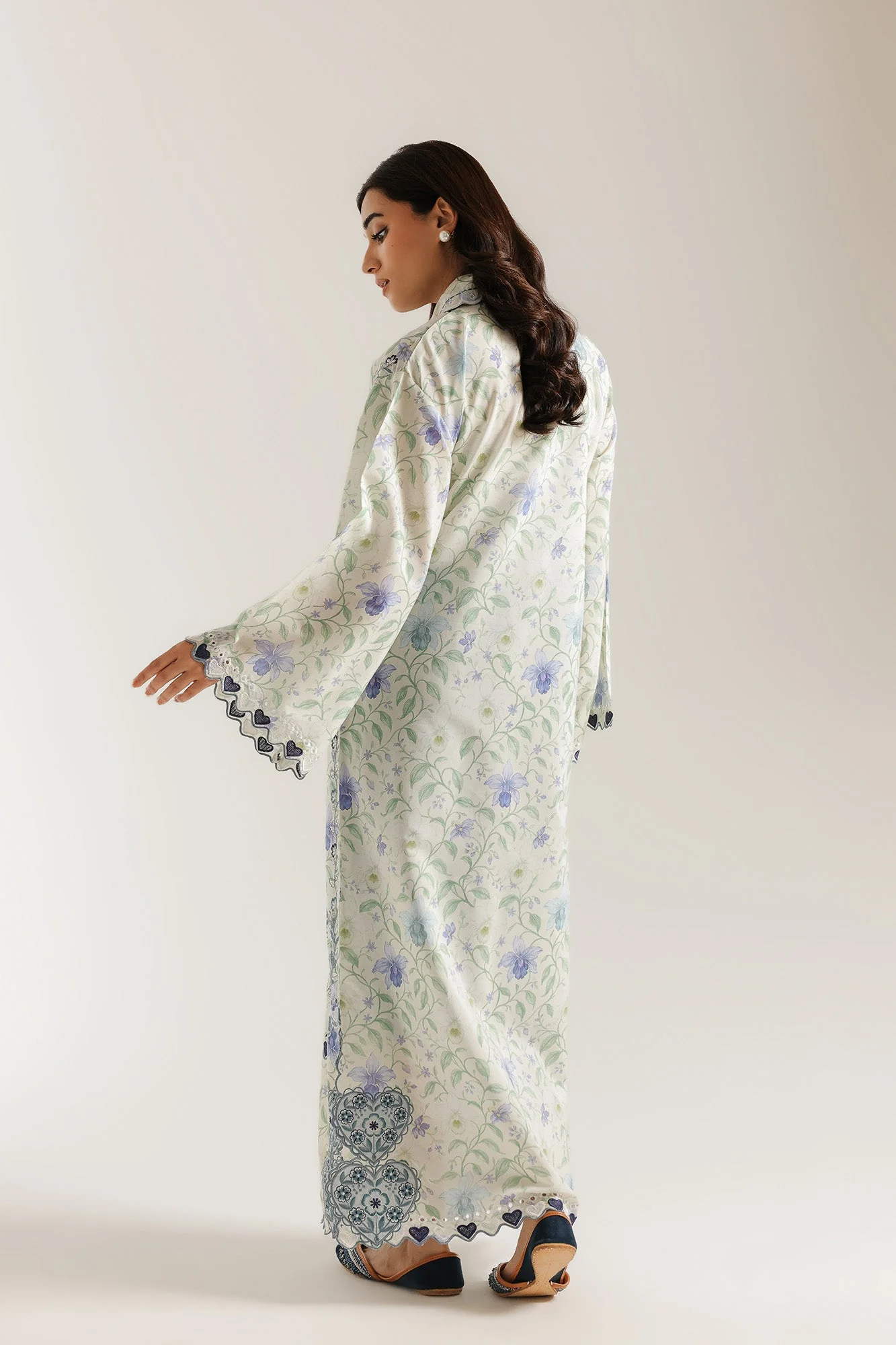 EMBROIDERED KAFTAN (E4472/103/115) - Image 4