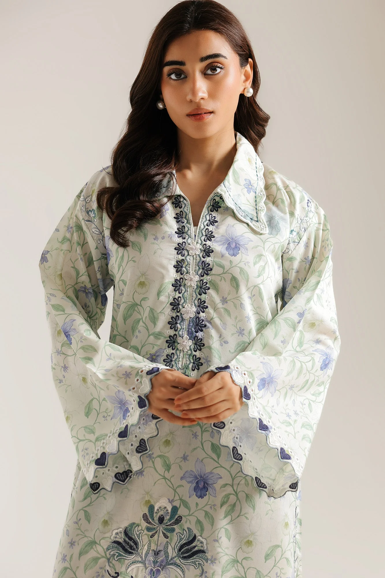 EMBROIDERED KAFTAN (E4472/103/115) - Image 5