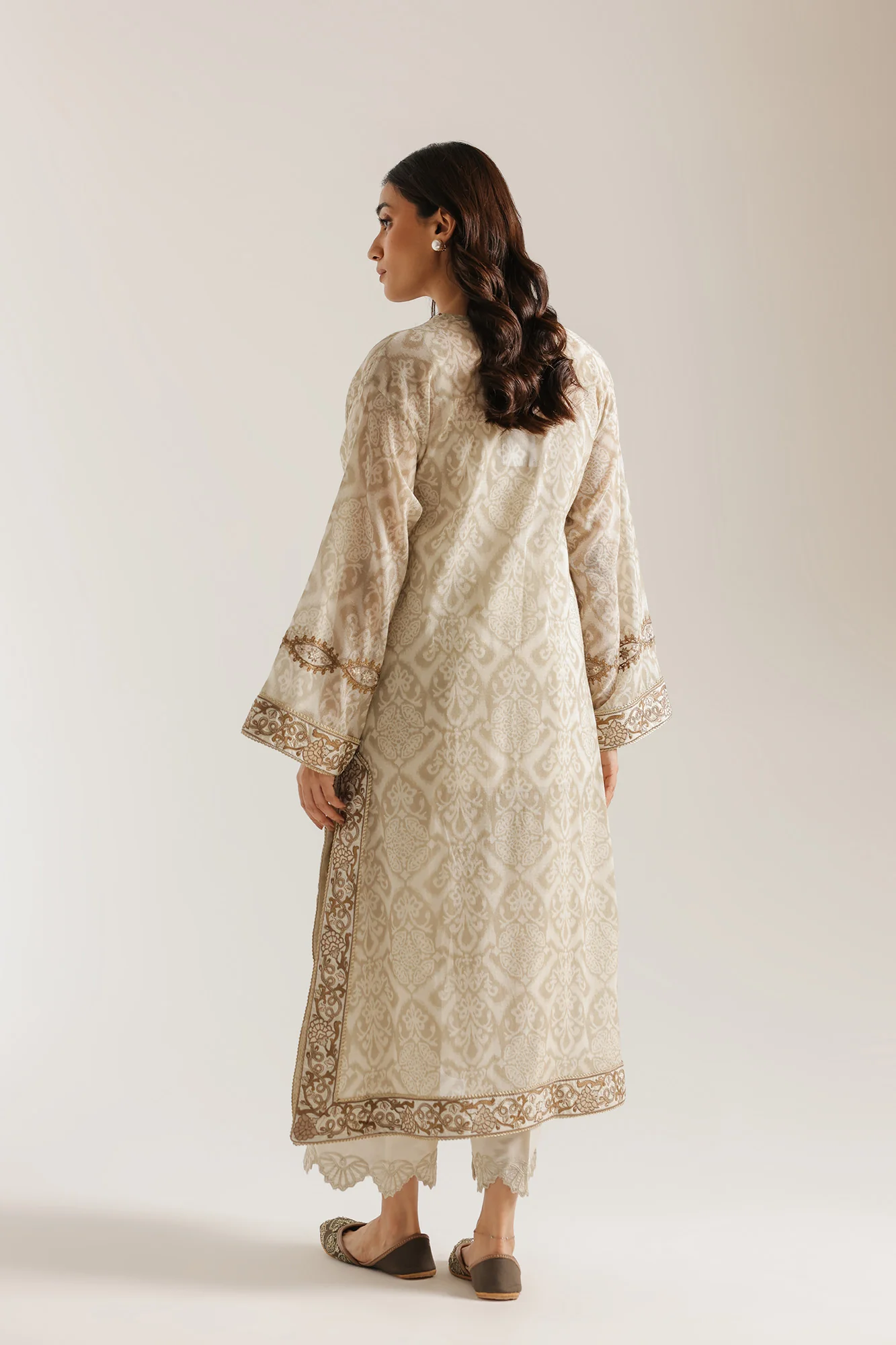 EMBROIDERED SUIT (E4002/103/817) - Image 4