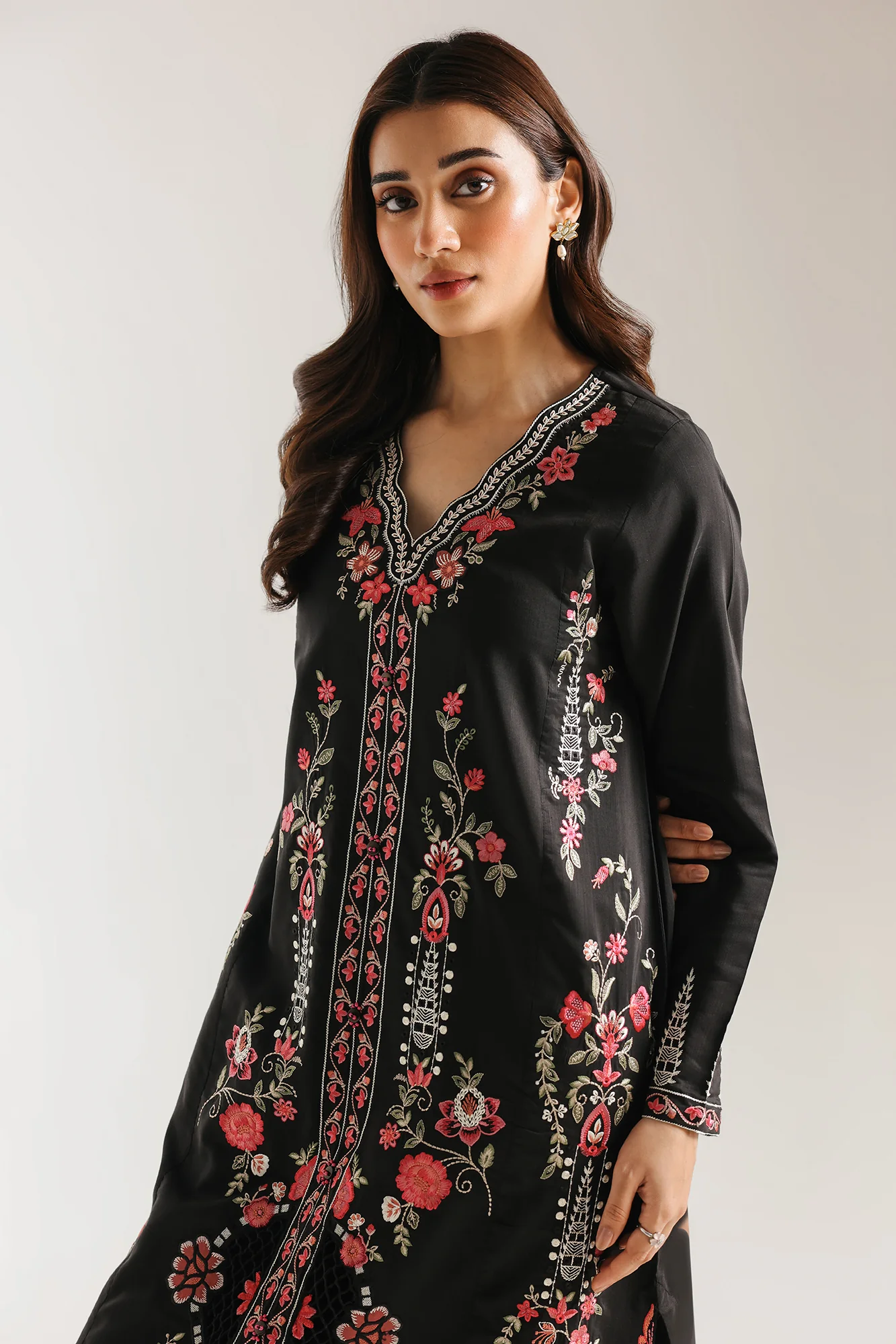 EMBROIDERED SUIT (E4013/103/901) - Image 5