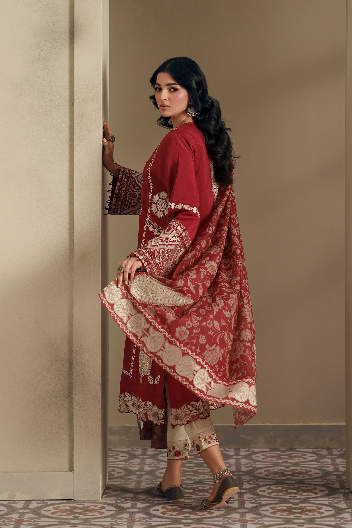 EMBROIDERED SUIT (E4053/103/301) - Image 8
