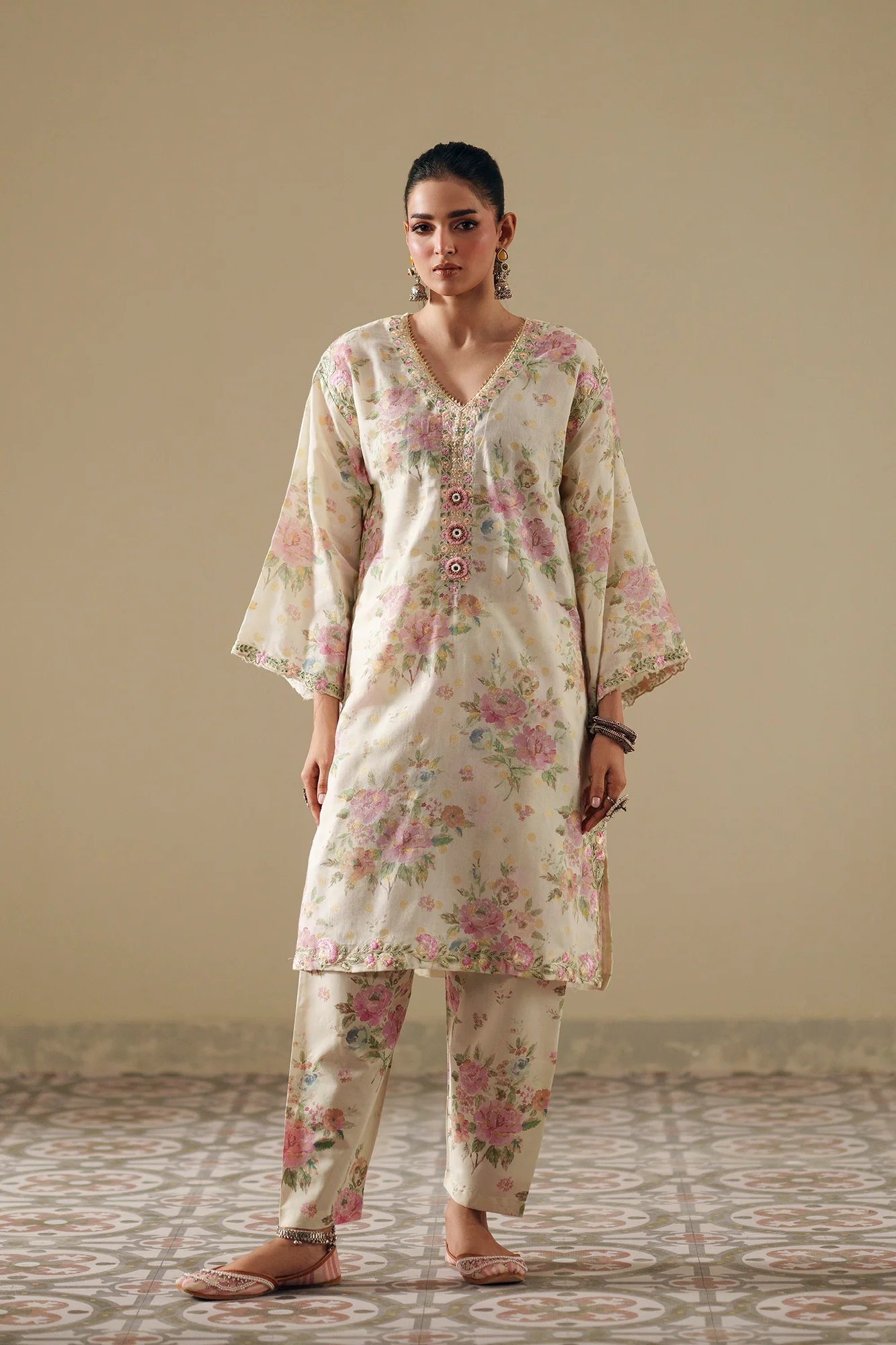 EMBROIDERED SUIT (E4113/103/005) - Image 2
