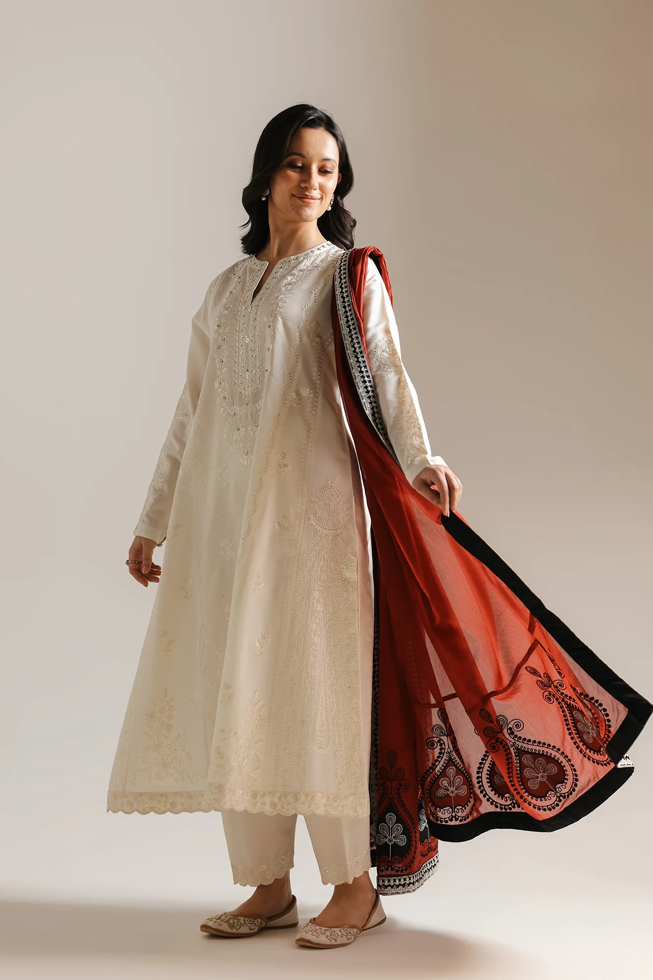 EMBROIDERED SUIT (E4149/103/005) - Image 10