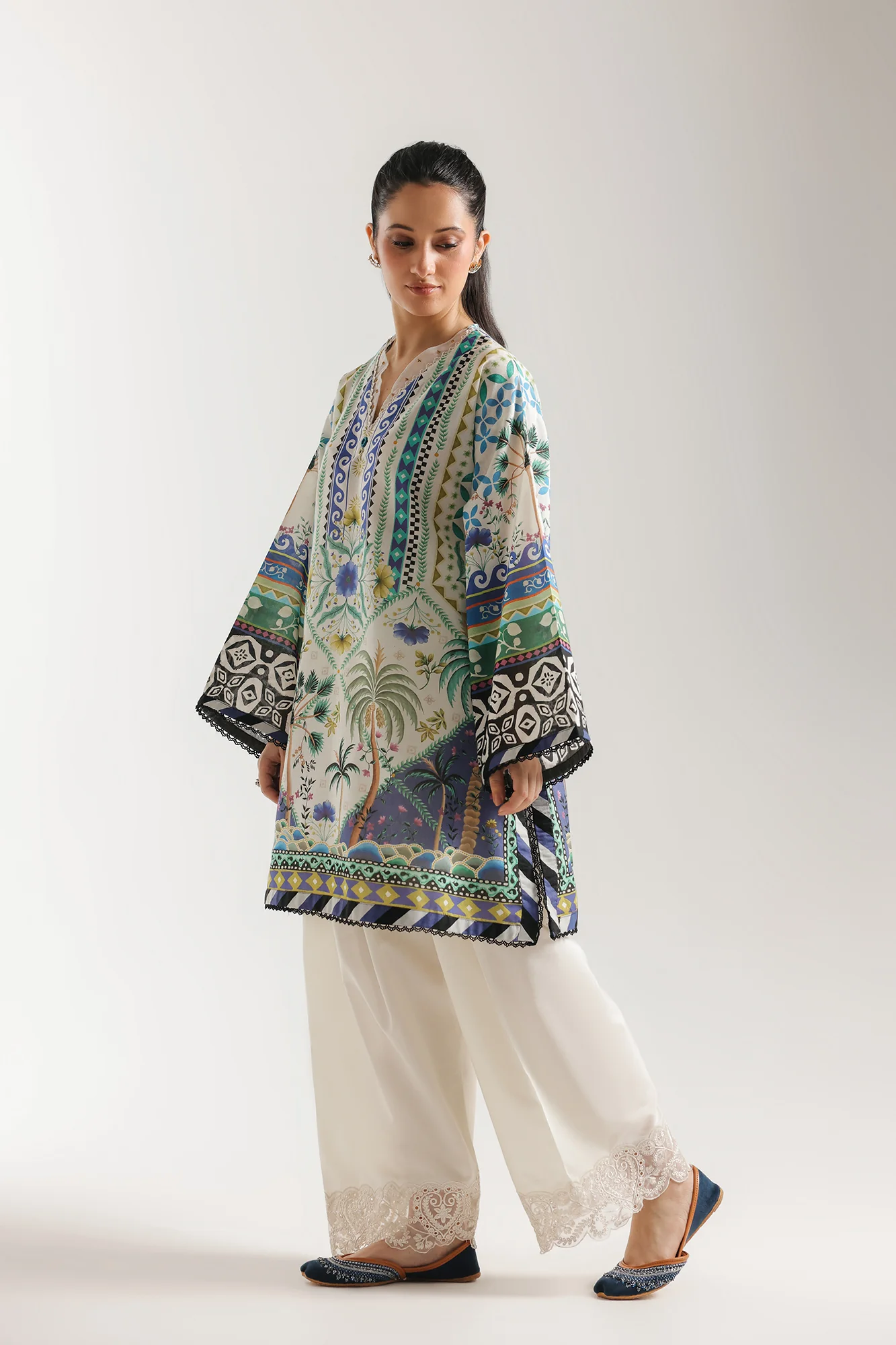 EMBROIDERED SUIT (E4178/103/005) - Image 2