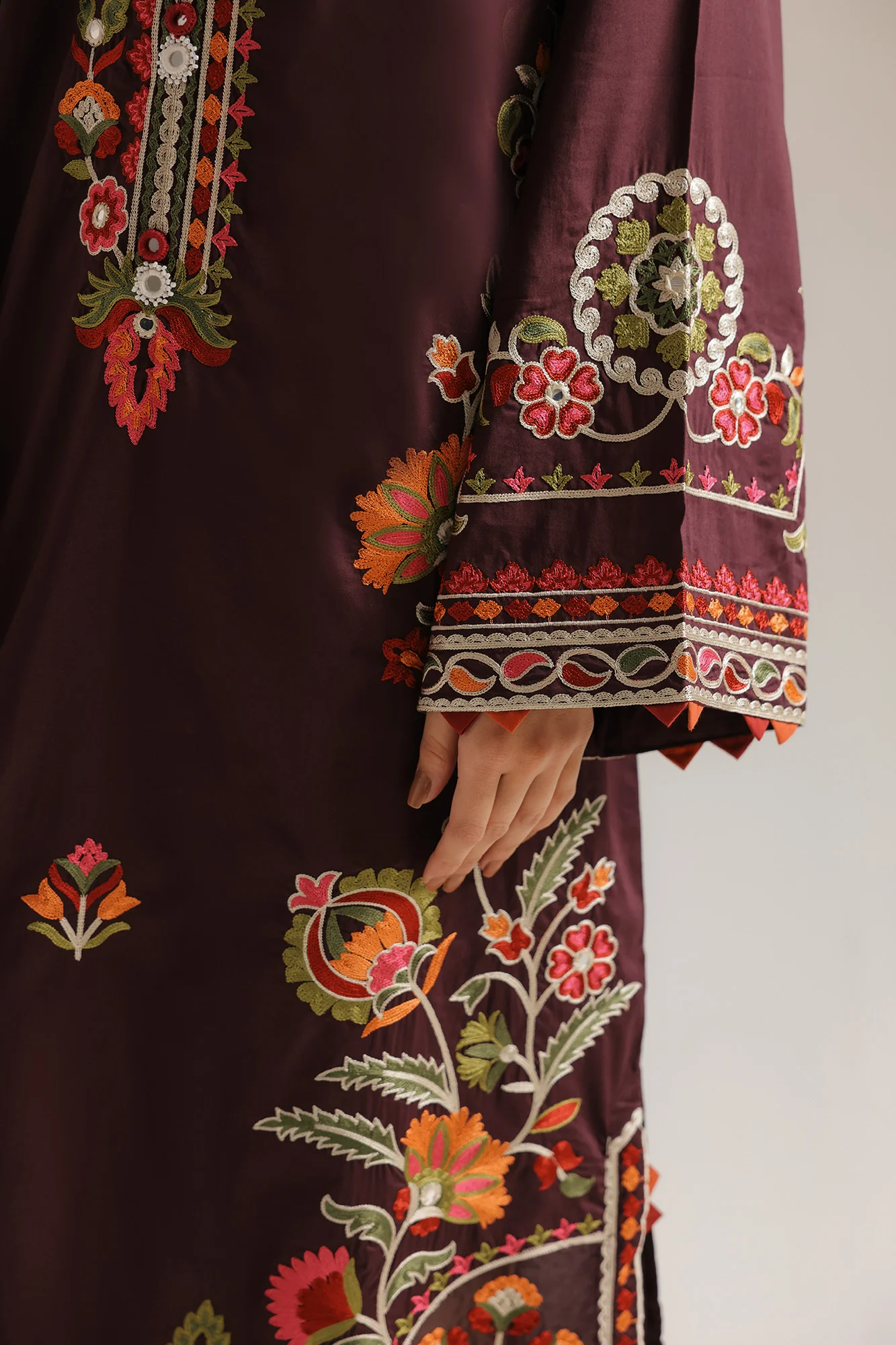 EMBROIDERED SUIT (E4218/103/516) - Image 5