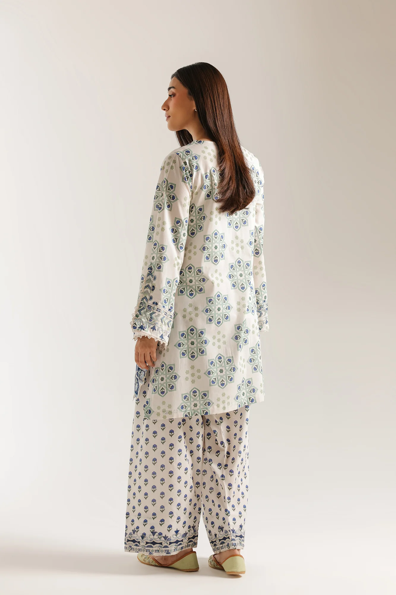 EMBROIDERED SUIT (E4290/103/004) - Image 4
