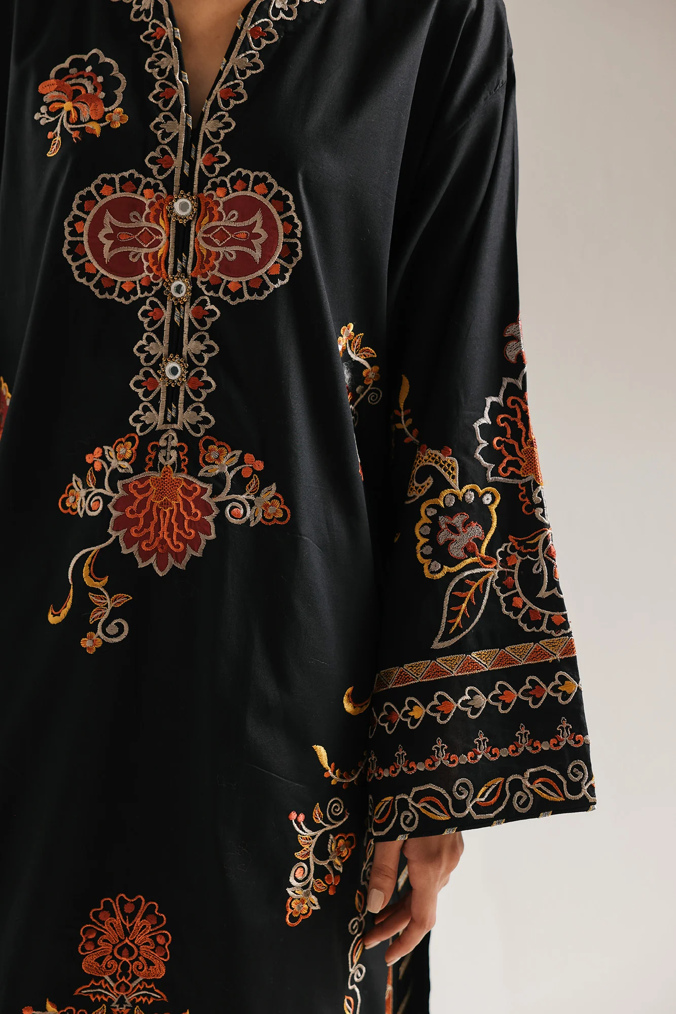 EMBROIDERED SUIT (E4308/103/901) - Image 6