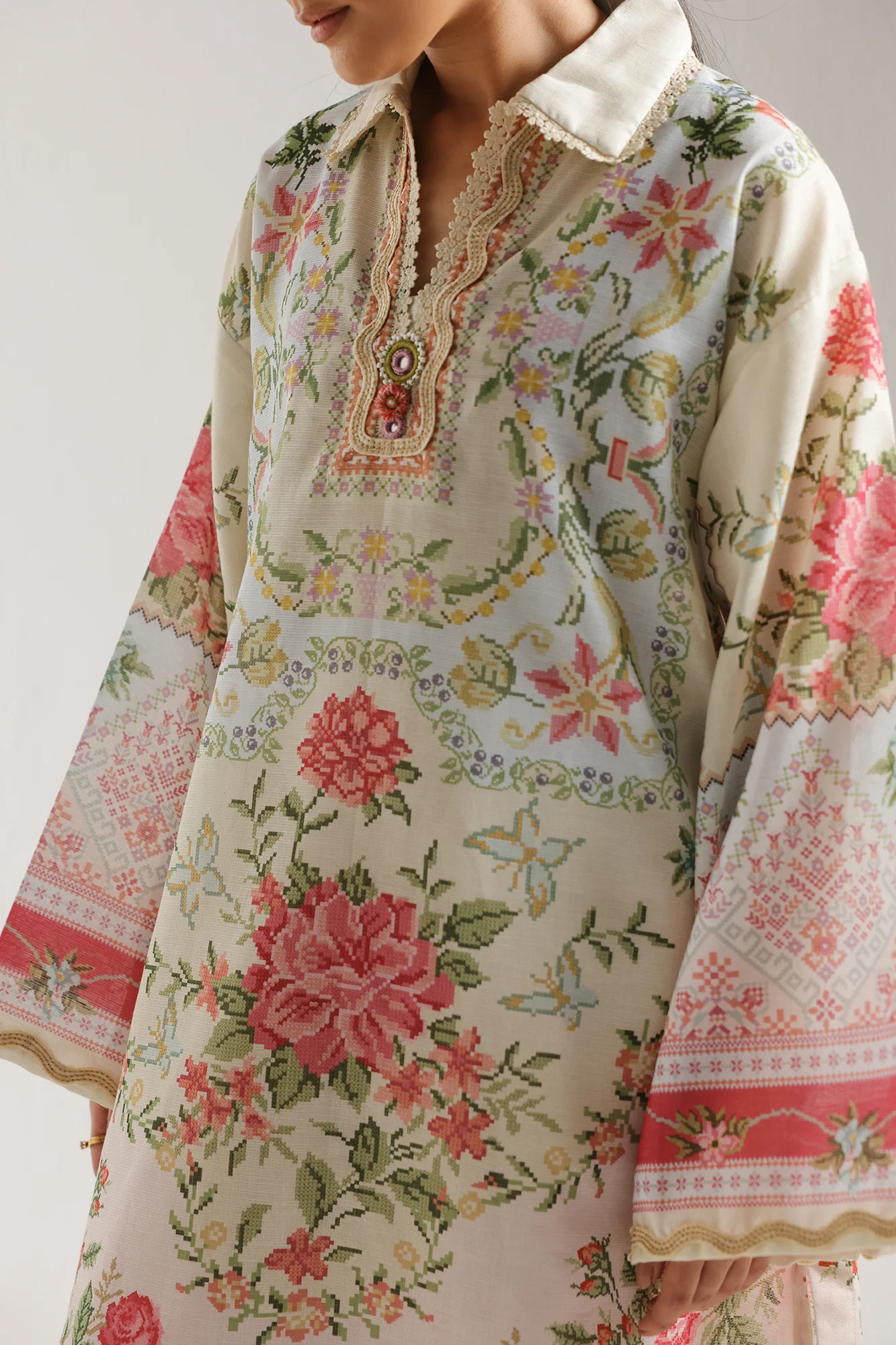 EMBROIDERED SUIT (E4328/103/002) - Image 6