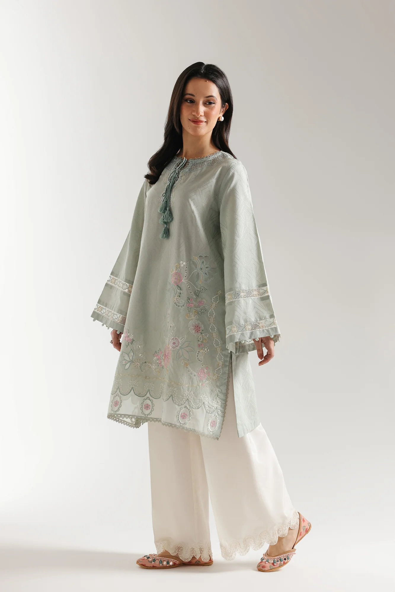 EMBROIDERED SUIT (E4331/103/720) - Image 3