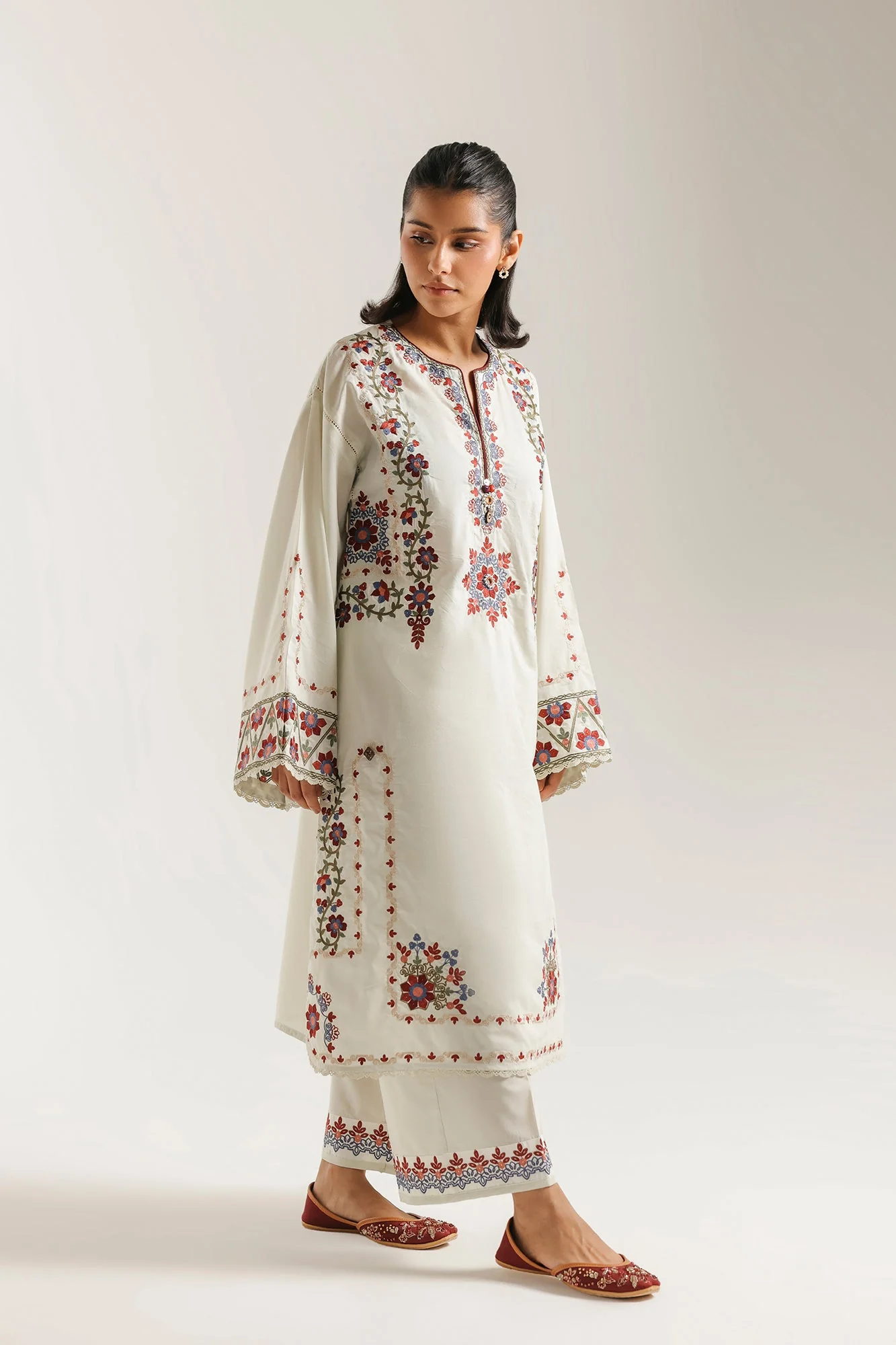 EMBROIDERED SUIT (E4342/103/130) - Image 2