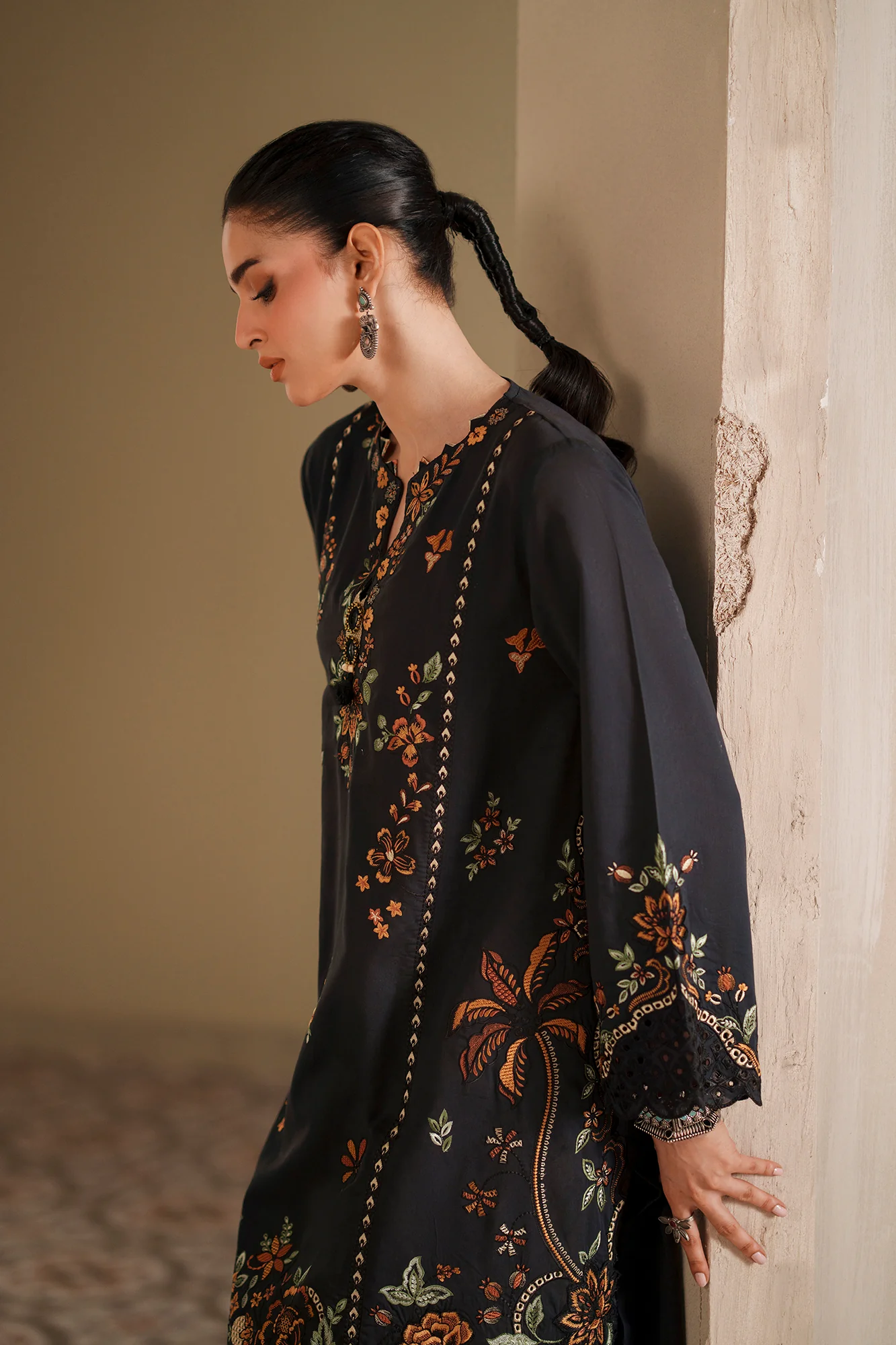 EMBROIDERED SUIT (E4347/103/902) - Image 5