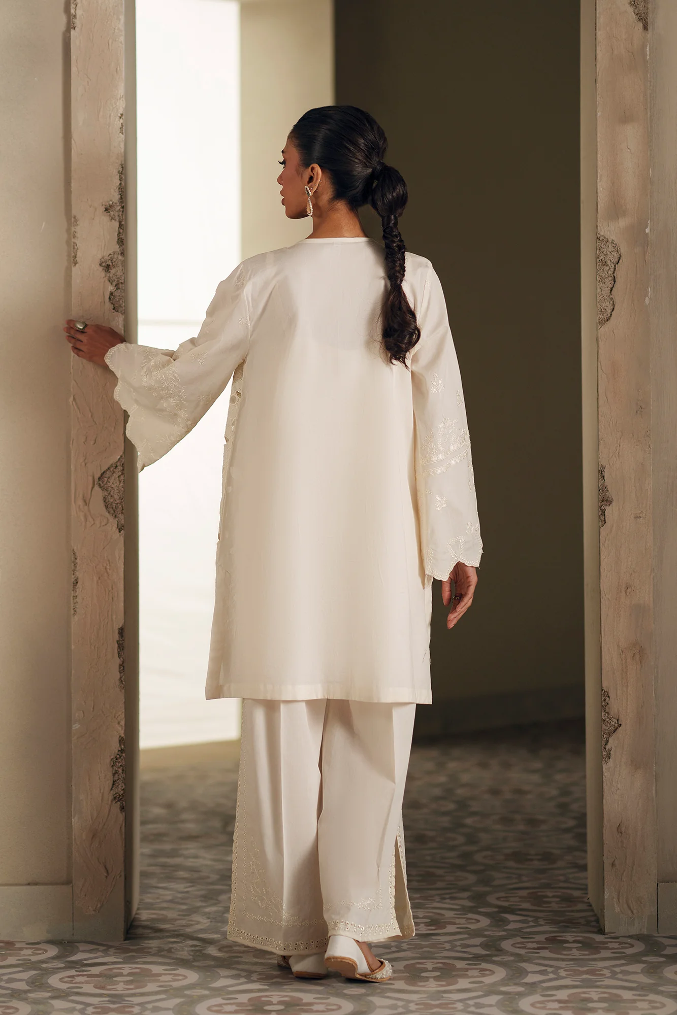 EMBROIDERED SUIT (E4363/103/003) - Image 4