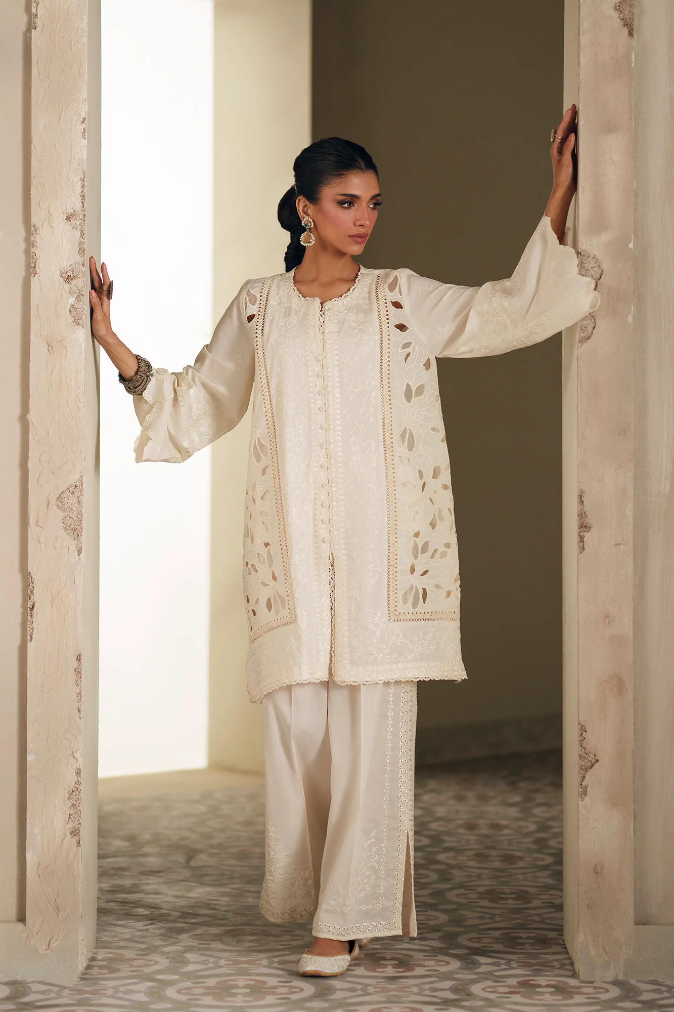 EMBROIDERED SUIT (E4363/103/003) - Image 6