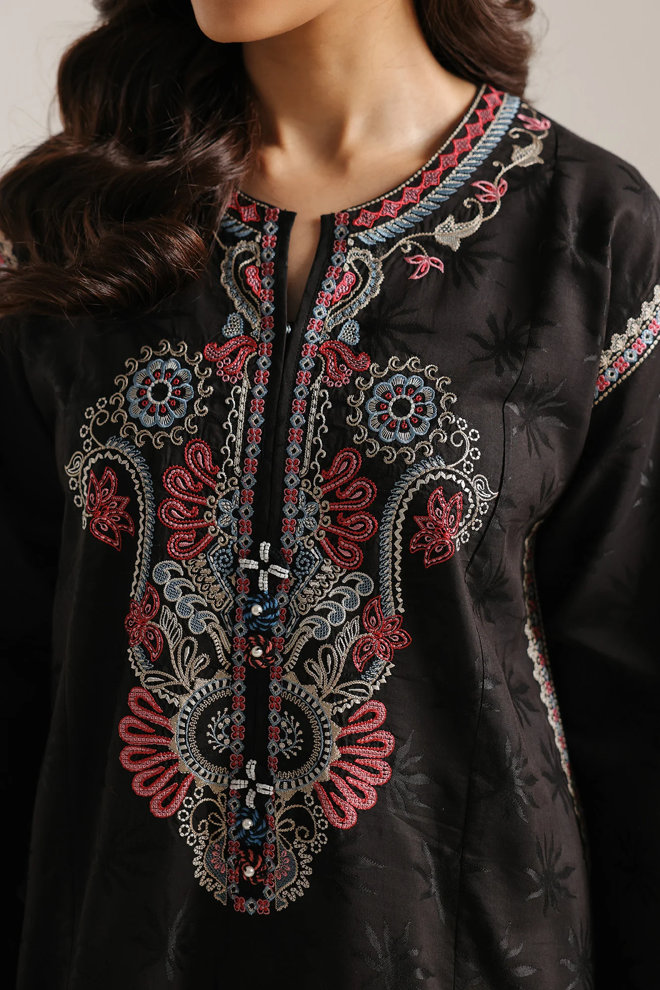 EMBROIDERED SUIT (E4399/103/901) - Image 6