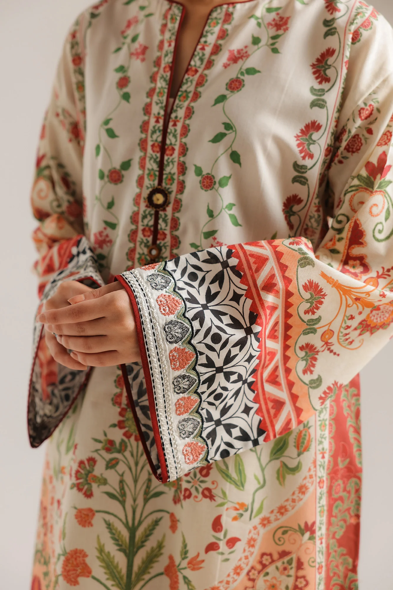EMBROIDERED SUIT (E4417/103/005) - Image 6