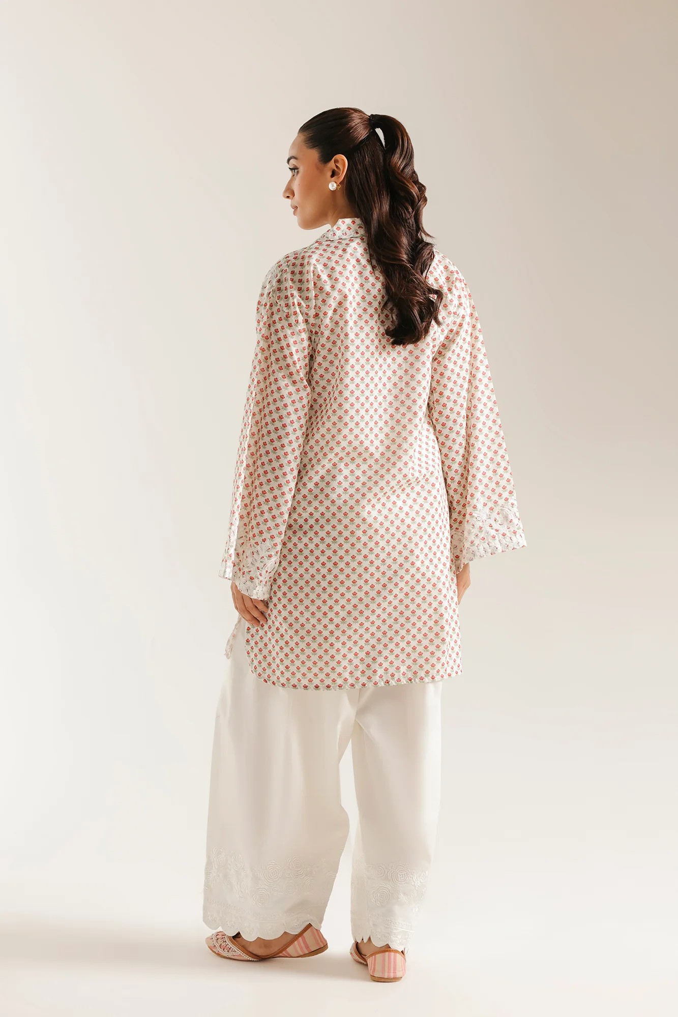 EMBROIDERED SUIT (E4420/103/005) - Image 4