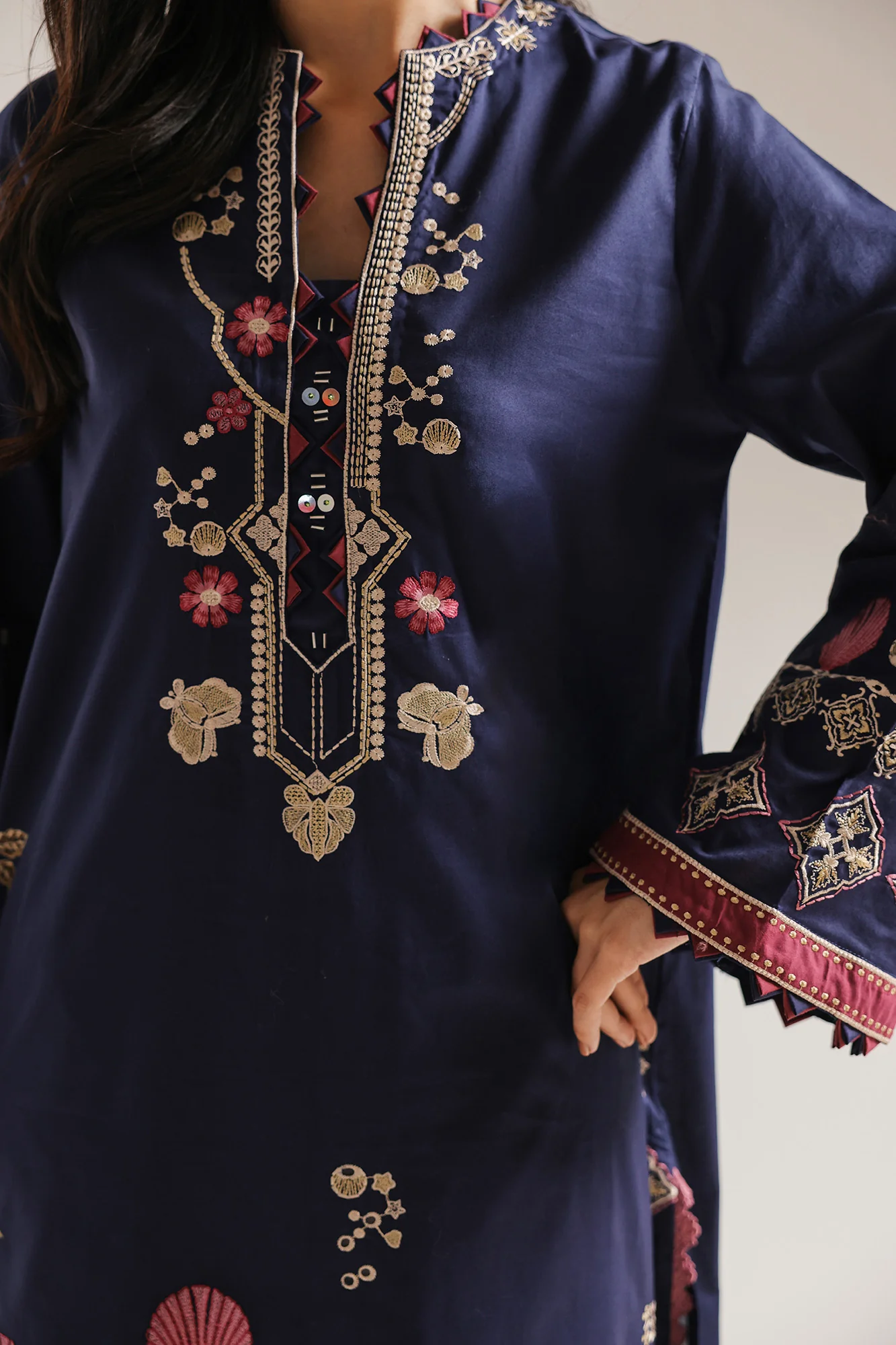 EMBROIDERED SUIT (E4446/103/623) - Image 5