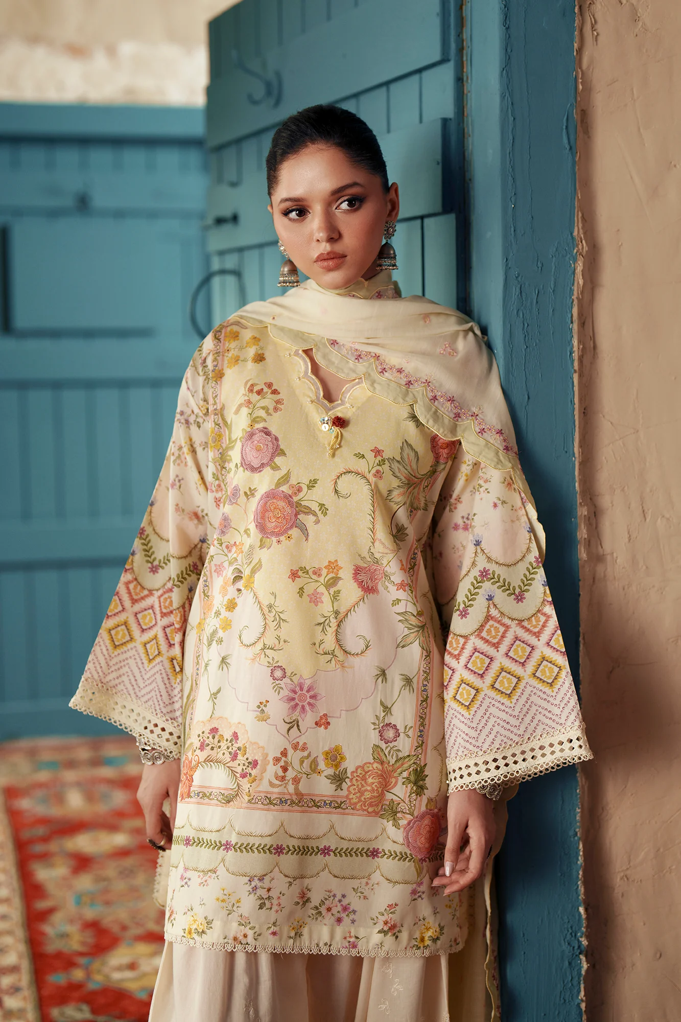 EMBROIDERED SUIT (E4460/103/004) - Image 6