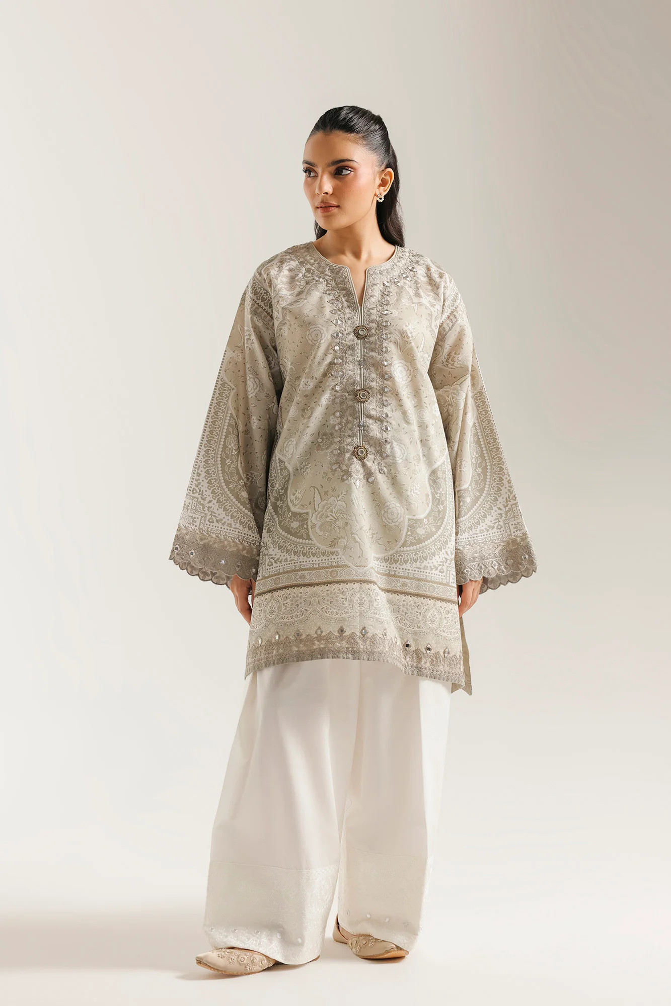 EMBROIDERED SUIT (E4461/103/006) - Image 2