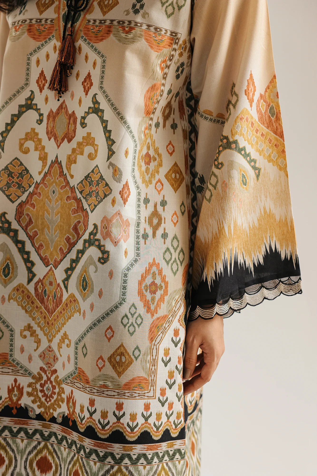 EMBROIDERED SUIT (E4468/103/002) - Image 5