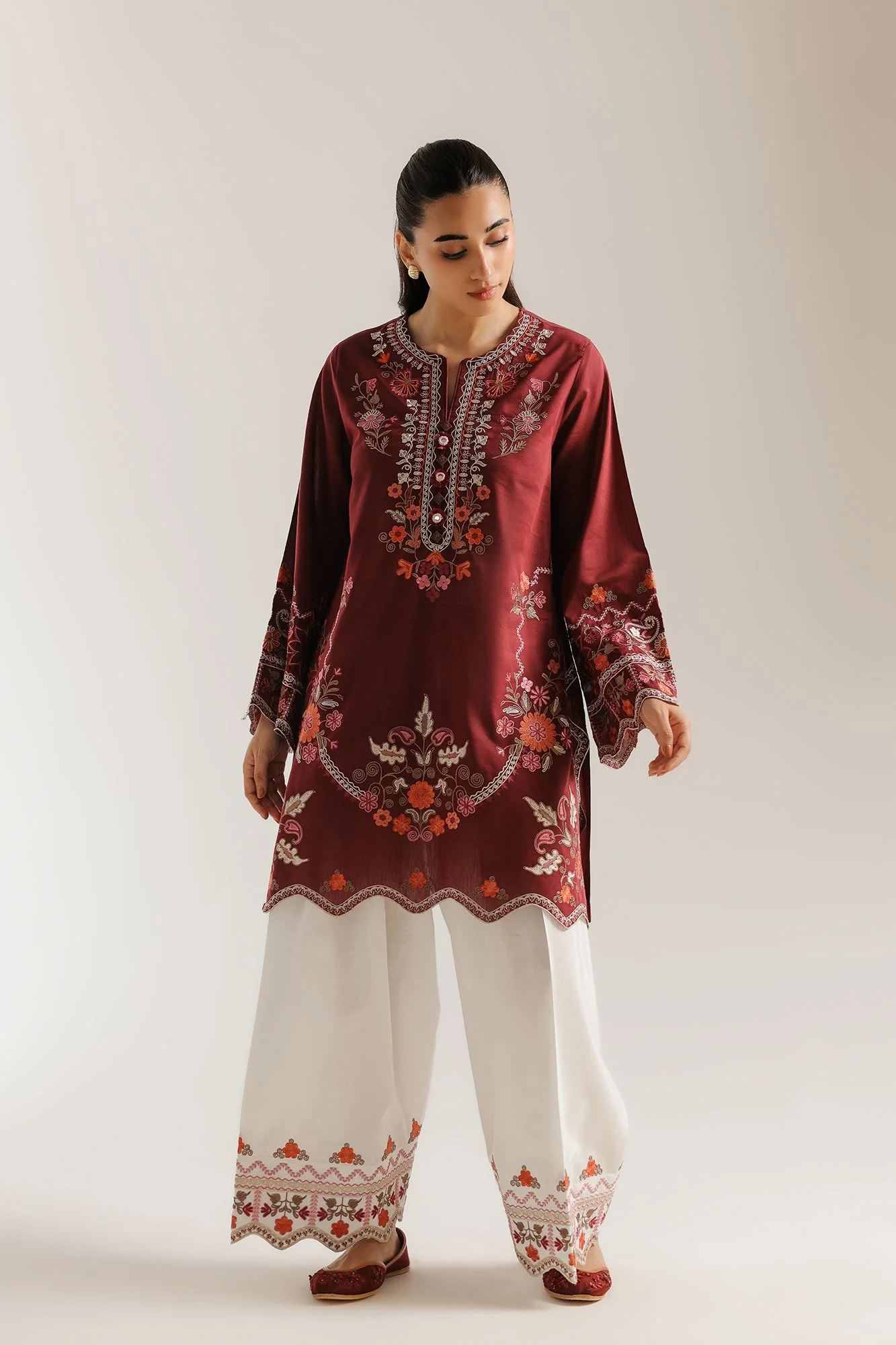 EMBROIDERED SUIT (E4483/103/319) - Image 2