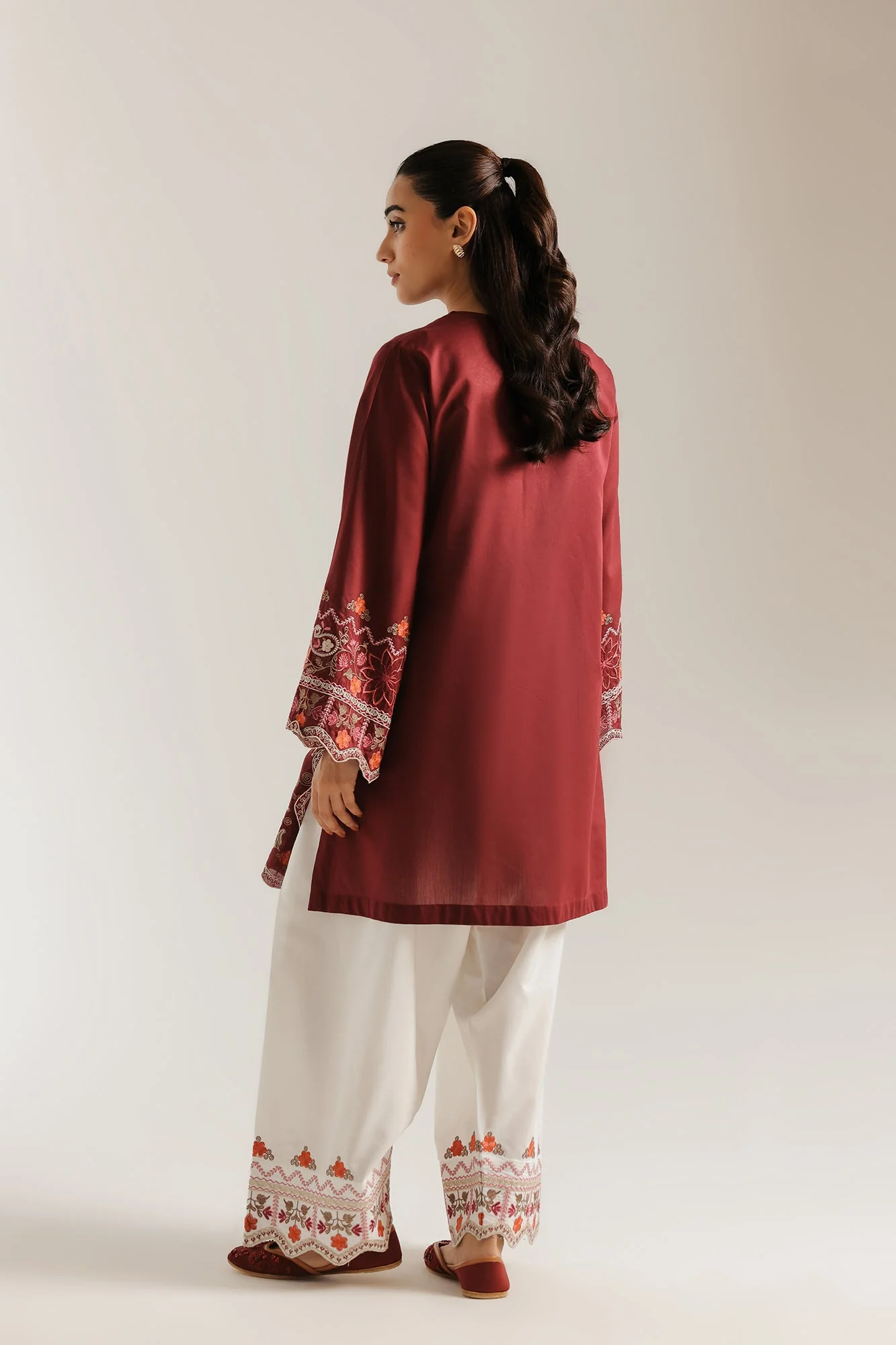 EMBROIDERED SUIT (E4483/103/319) - Image 4
