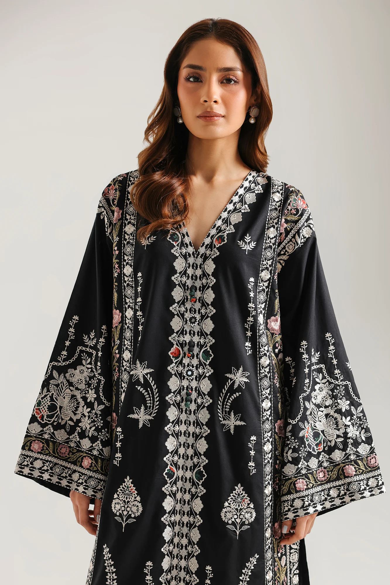 EMBROIDERED SUIT (E4640/103/902) - Image 4